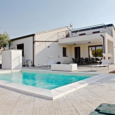 Villa Capo Playa Luxury *